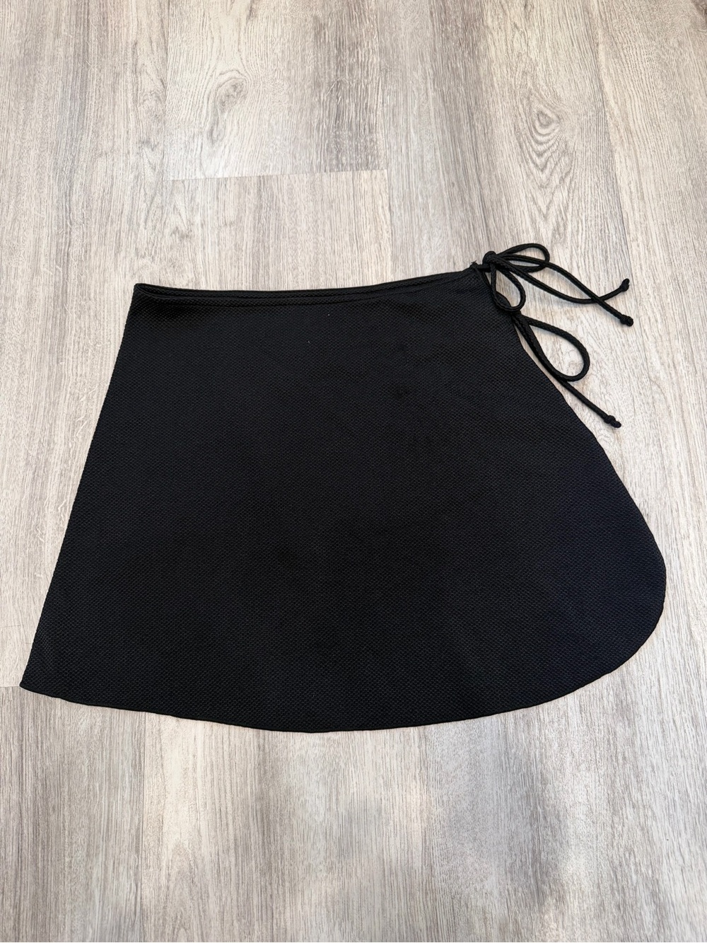 Aerie XS/S Black Swim Wrap Skirt Bikini Bottom Cover Up